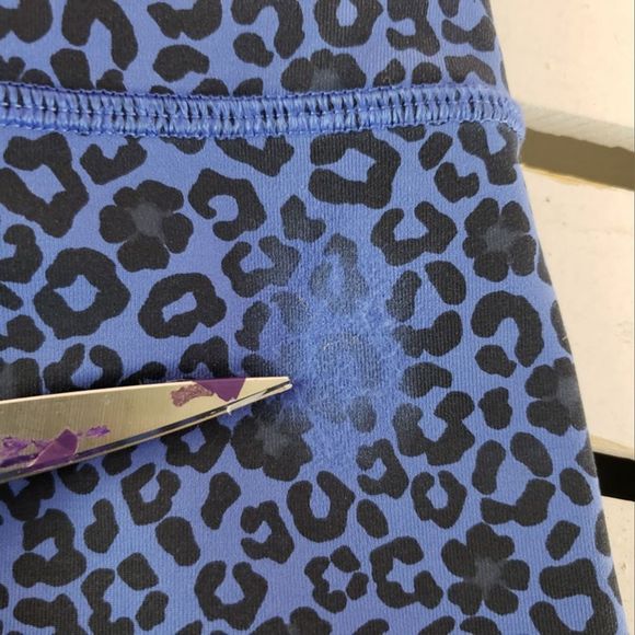 Nancy Rose Blue Leopard Print Athletic Leggings - Picture 7 of 7